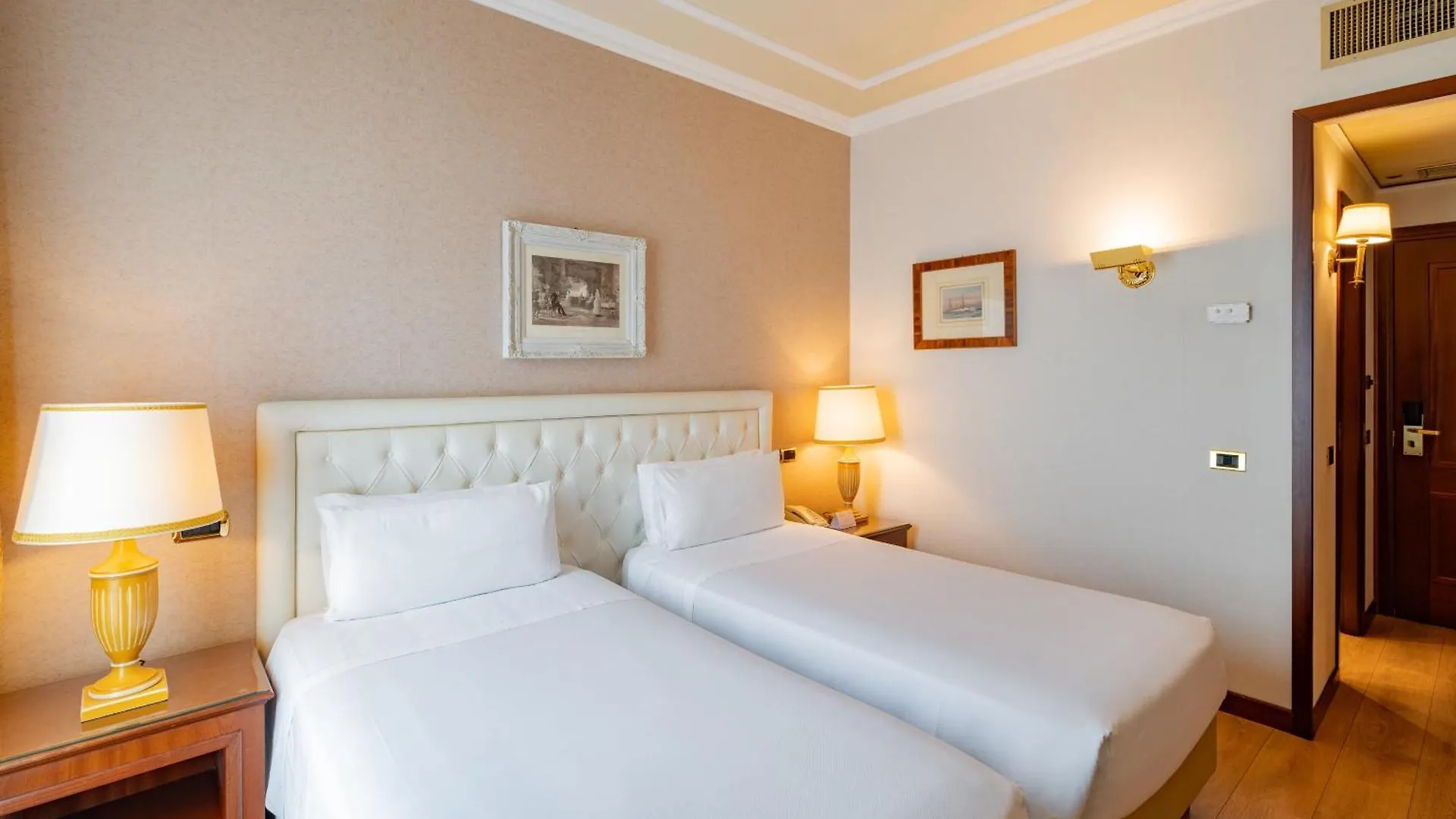 Hotel Internazionale Bologne 4*,  Italie