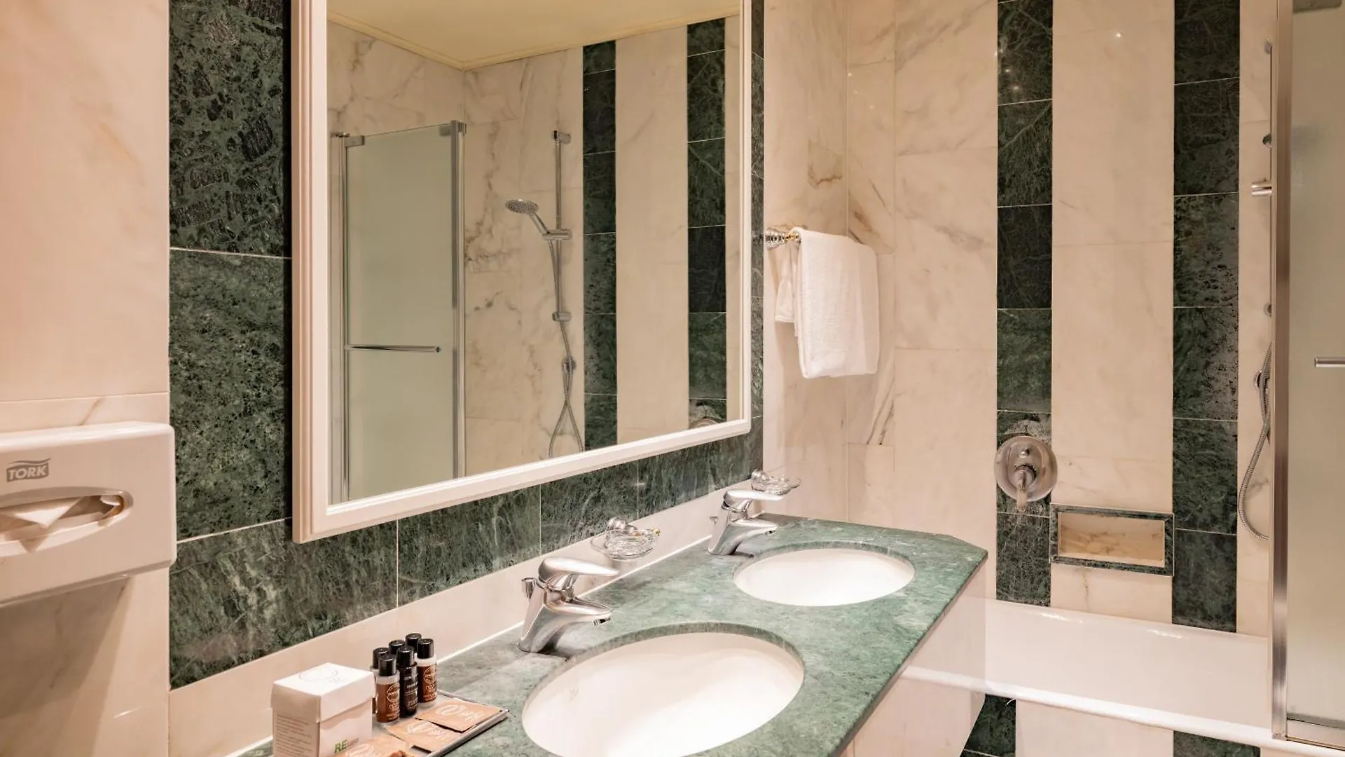 ****  Hotel Internazionale Bologne Italie