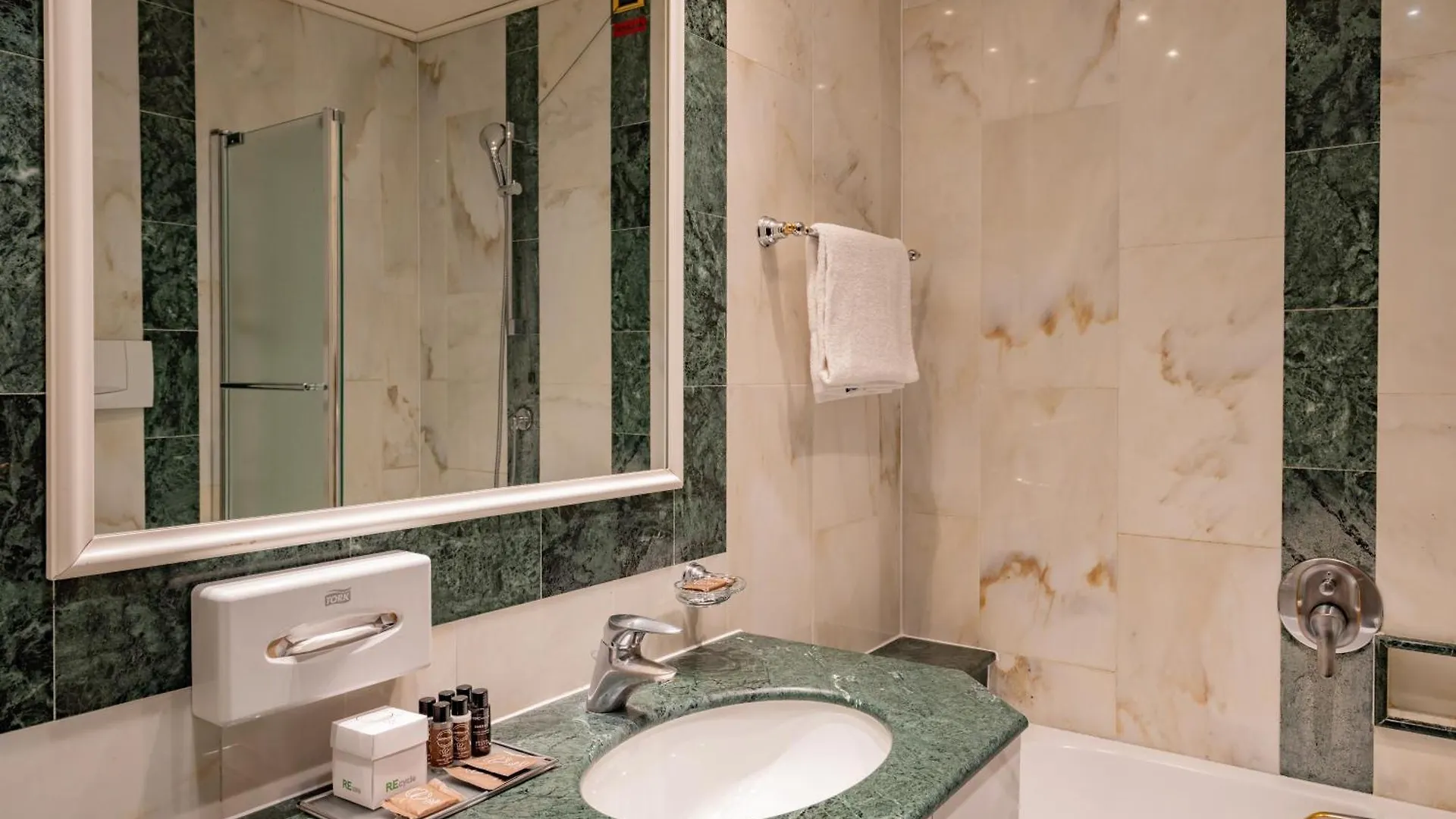 Hotel Internazionale Bologne Italie