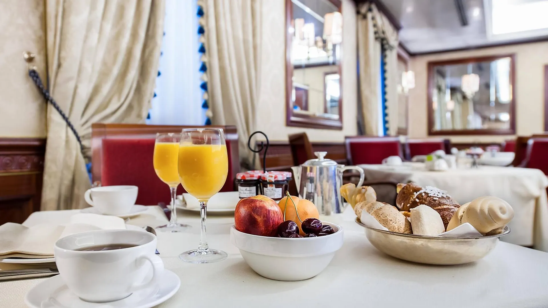 Hotel Internazionale Bologne 4*,  Italie